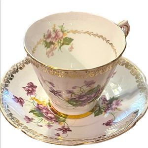 Vintage Collingwood fine bone china england floral flowers tea cup & saucer